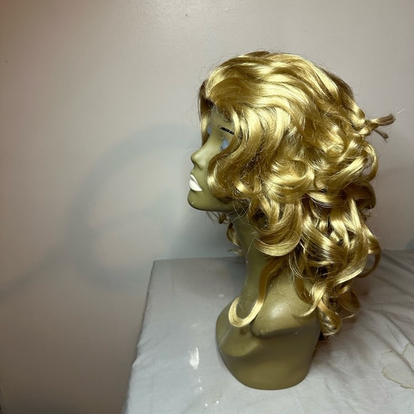 Modi Collection - Picture 3 of 3